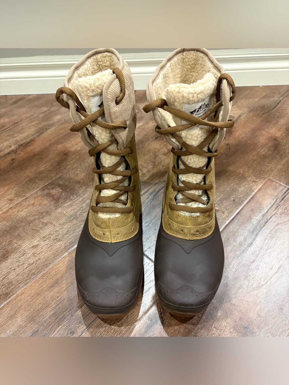 The North Face Shellista II Roll Down Winter‎ Boots Brown Women’s Size 9.5